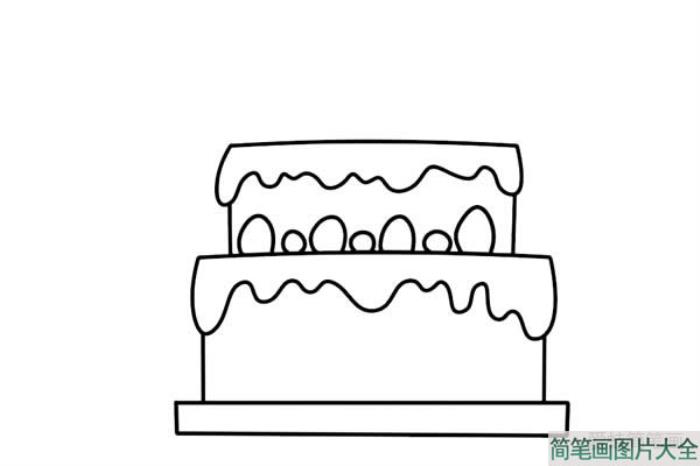 双层生日蛋糕简笔画  第2张