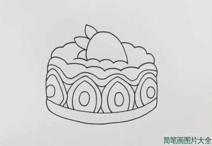 生日蛋糕简笔画  第3张